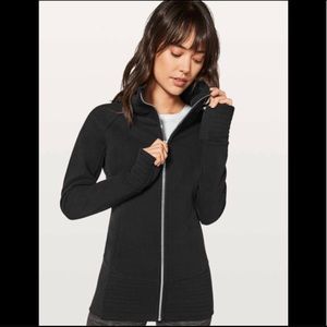 Lululemon Radiant Jacket (black-size 4)
